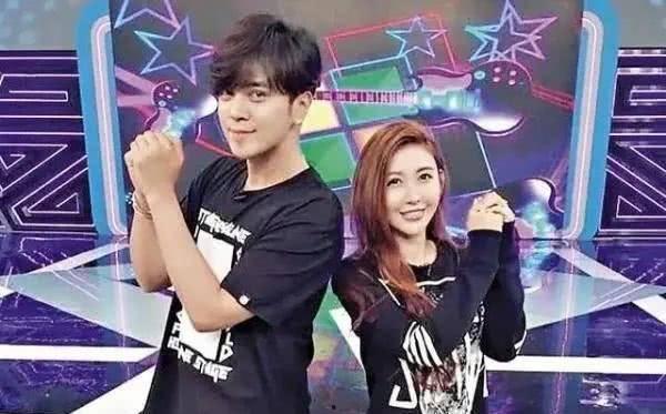 娱乐圈综艺文吃瓜,揭秘明星背后的“吃瓜”故事